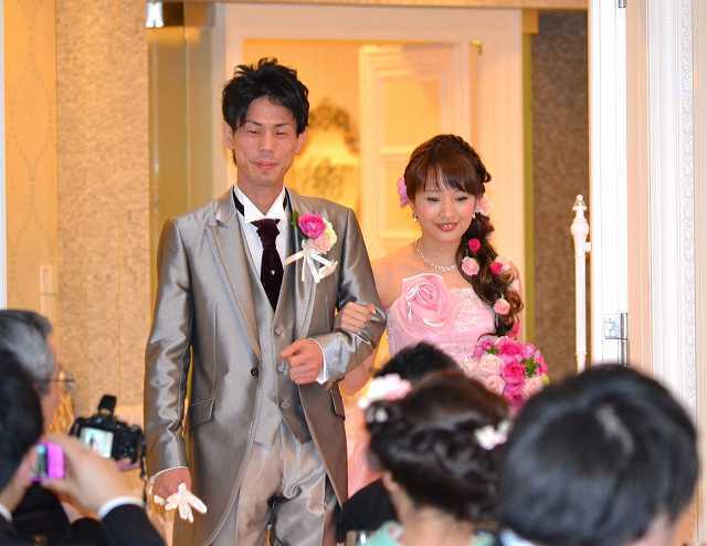 舞浜ユーラシアホテル結婚式 披露宴 2 26 お色直し新郎新婦入場 節約 自分で作る結婚式 披露宴 二次会